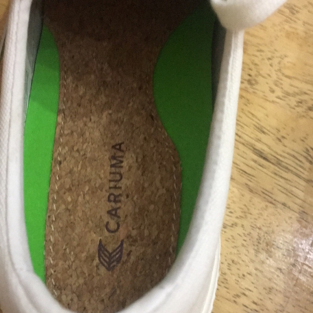Cariuma OCA Low Off White Canvas Sneaker With Extra Insoles Sz 9 - Picture 9 of 13